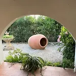 Cecylia Villa *